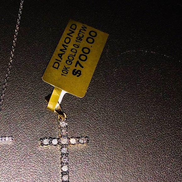 10k Solid Gold Real Si diamond cross pendant w/chain not fake Free Appraisal WOW - Picture 4 of 4